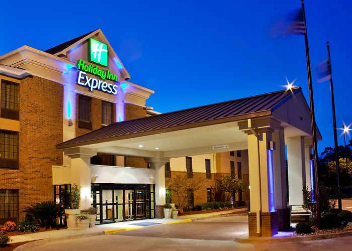 Holiday Inn Express & Suites Sulphur - Lake Charles By Ihg